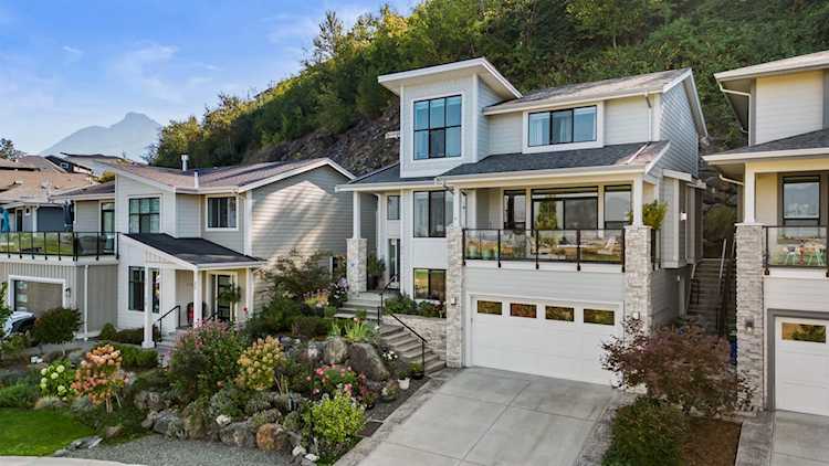 50778 Ledgestone Place #71 Chilliwack, BC V2P 0E7