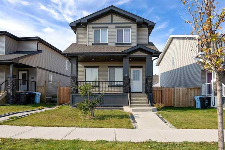 419 Prospect Dr Fort McMurray, AB T9K 0