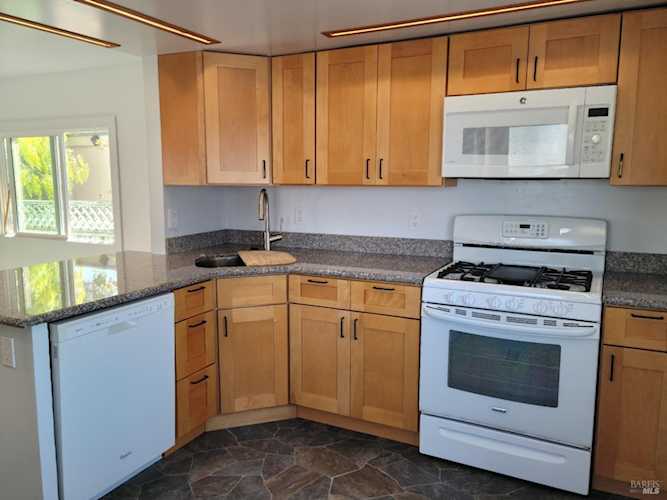 2130 Redwood Highway #D2 Greenbrae, CA 94904