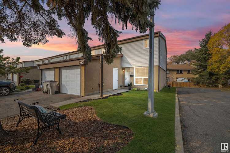 190 Grandin Village St. Albert, AB T8N 2J3