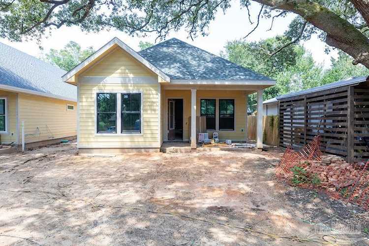 1608 E Hernandez St Pensacola, FL 32503