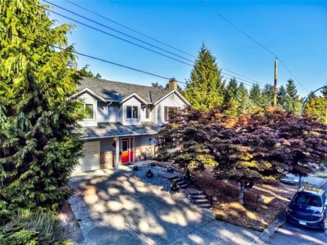 1328 Jesters Way Nanaimo, BC V9T 4K9