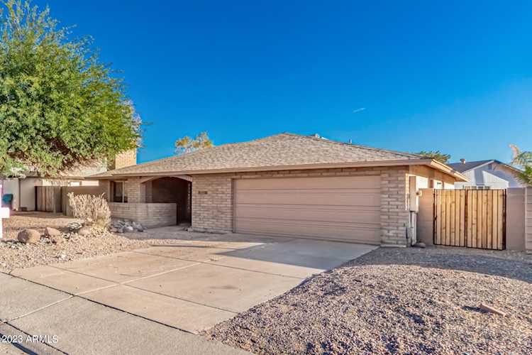 2447 W Paradise Lane Phoenix, AZ 85023 | MLS 6606860 Photo 1