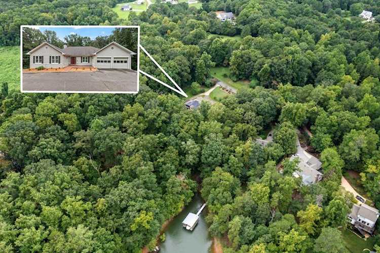 8160 Old Mill Drive Gainesville, GA 30506
