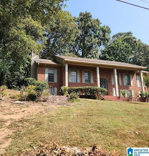 136 Russet Cove Drive Hoover, AL 35244