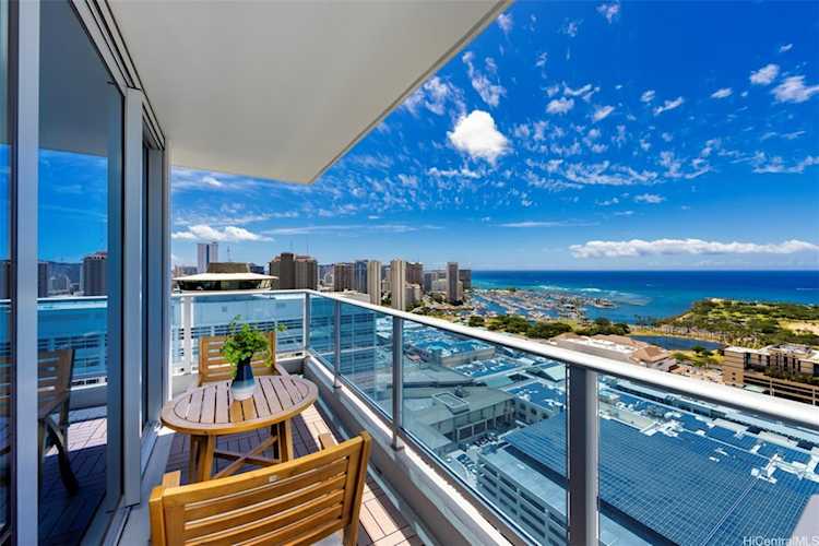 1391 Kapiolani Boulevard #3208 Honolulu, HI 96814