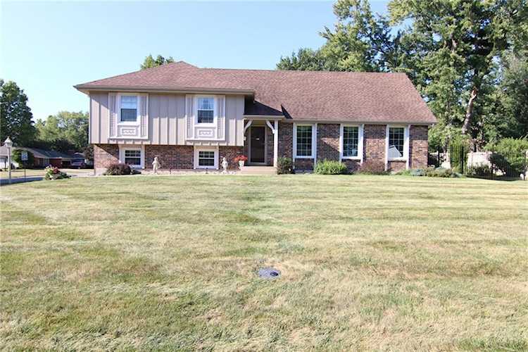 10403 W 53rd St Shawnee, KS 66203