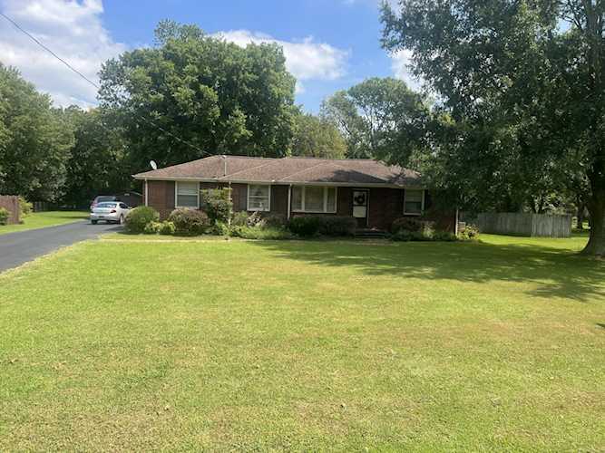 1312 Leaf Ave Murfreesboro, TN 37130