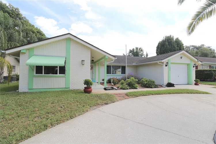 12302 Hounds Bay ROW Hudson, FL 34667