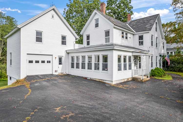 155 School St Berwick, ME 03901