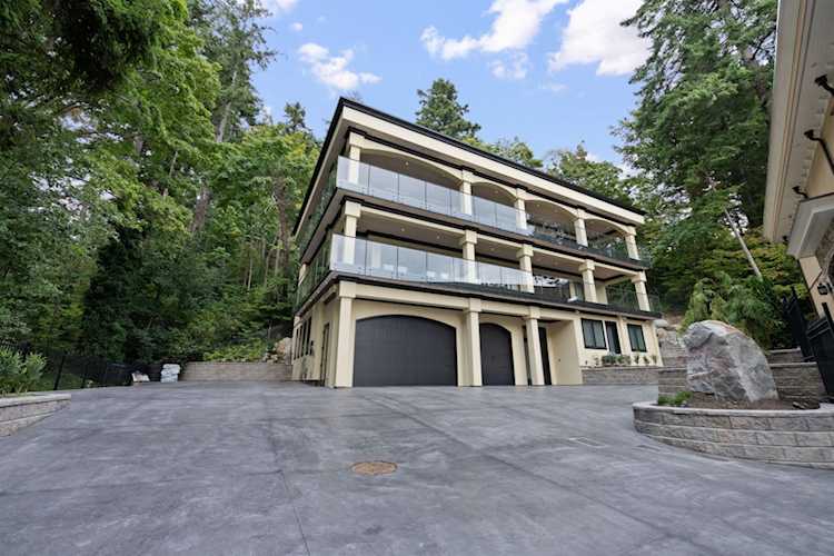 1349 Anderson Street White Rock, BC V4B 3P4