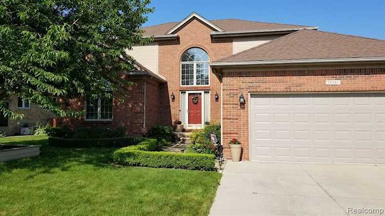 50347 Rose Marie Dr Chesterfield, MI 48047