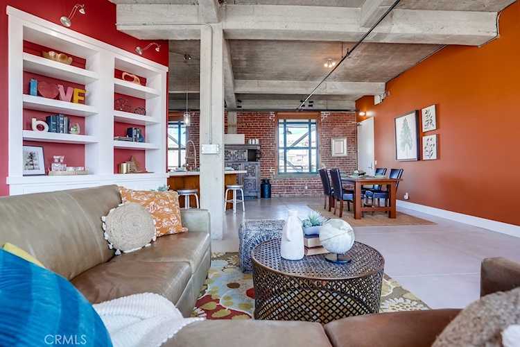 100 W 5th #7B Long Beach, CA 90802