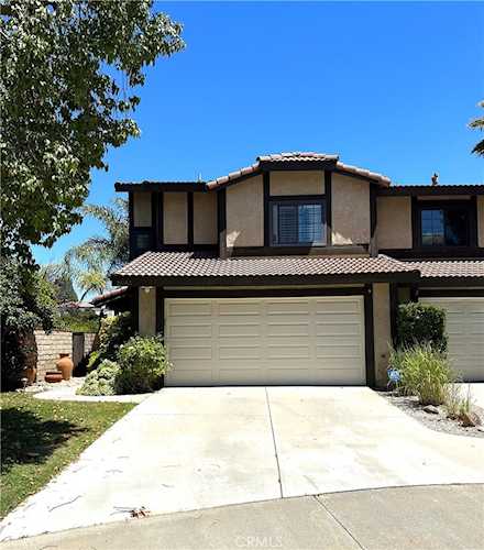 26168 Huerta Dr Valencia, CA 91355
