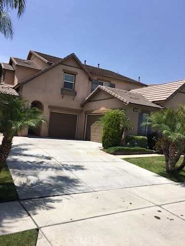 Rancho Cucamonga Modern Home | 7594 Chalk Hill Place | $3,900 / month Photo 1