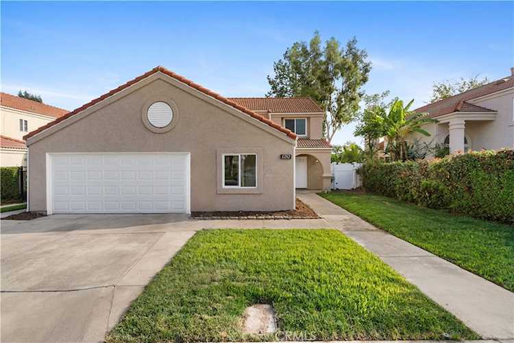 1252 Granada St Upland, CA 91784
