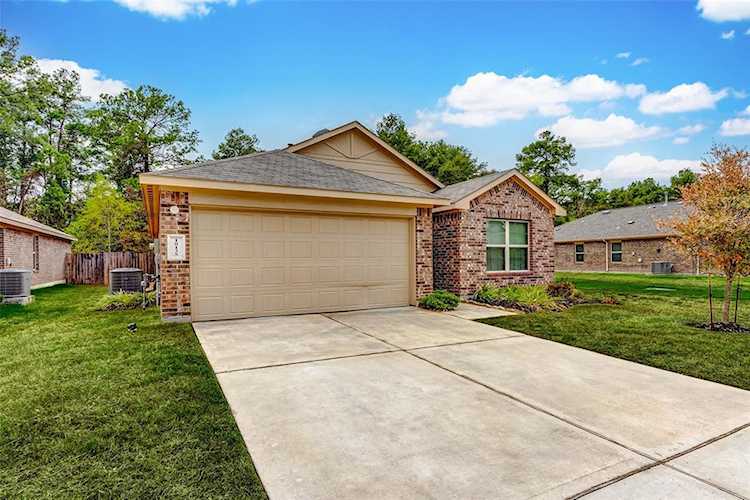 10135 Shagbark Hickory Ct Tomball, TX 77375