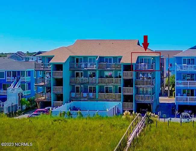 508 Carolina Beach Ave N Carolina Beach, NC 28428
