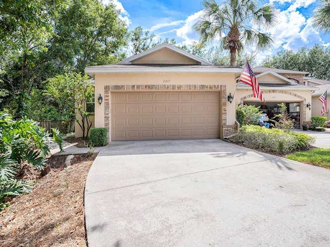 2219 S Preservation Dr Plant City, FL 33566