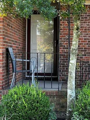329 Providence Rd Chesapeake, VA 23325