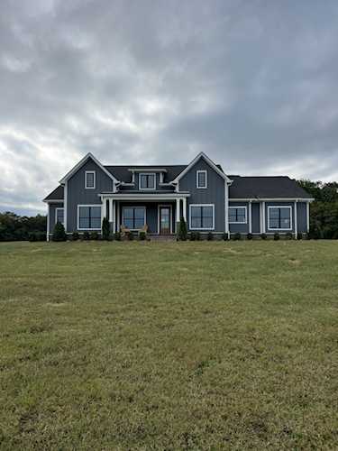 4542 Campbellsville Pike Columbia, TN 38401