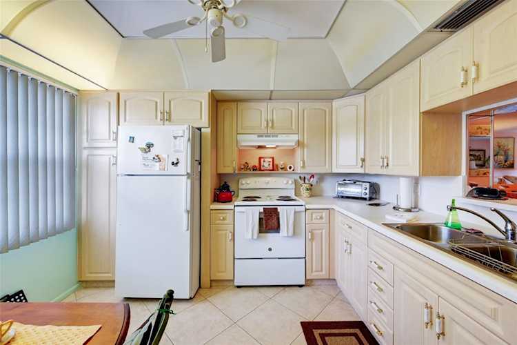 2404 Antigua Cir #D3 Coconut Creek, FL 33066