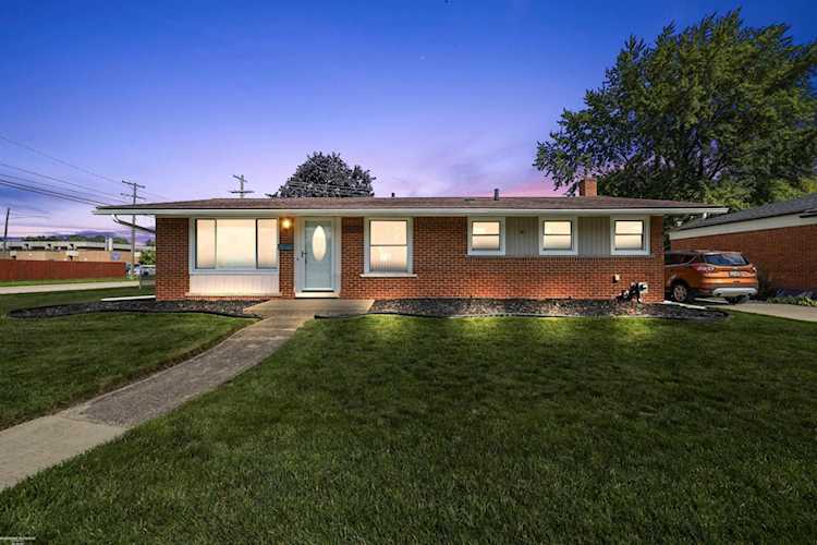 1636 Windemere Ave Madison Heights, MI 48071