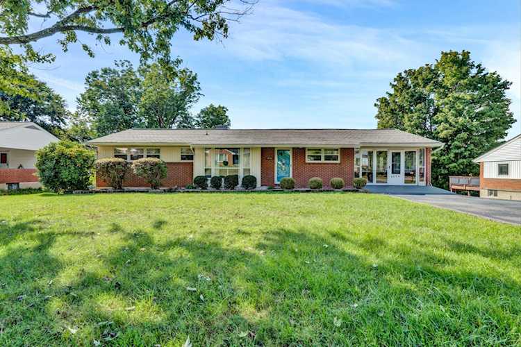 4538 Cordell Roanoke, VA 24018