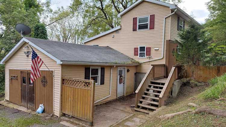 125 Post St Saugerties, NY 12477