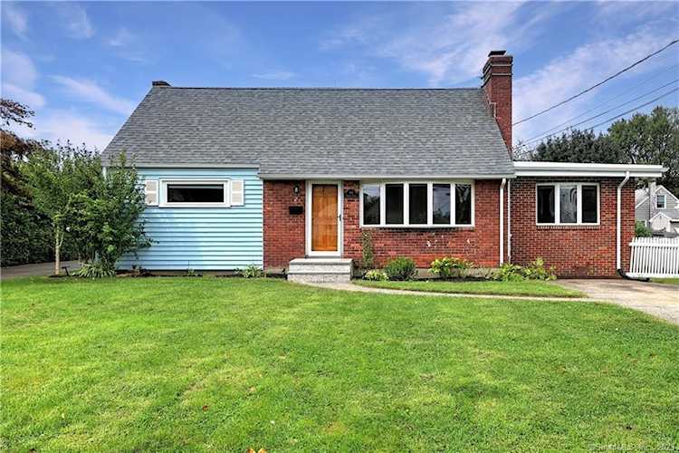143 Vermont Ave Stratford, CT 06615