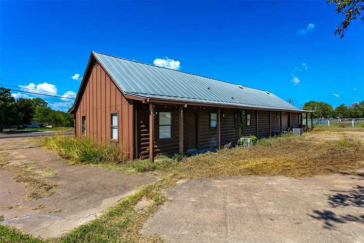 17857 S State Highway 36 Somerville, TX 77879
