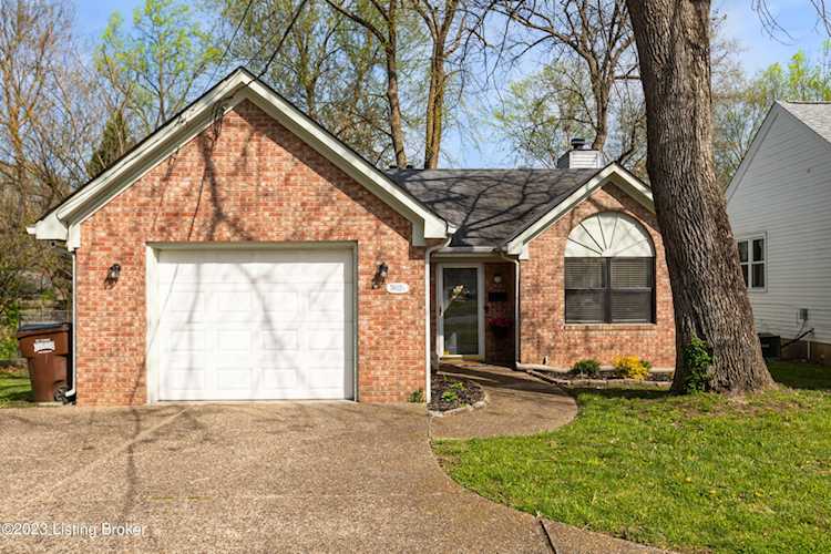 7603 1/2 New La Grange Rd Louisville, KY 40222