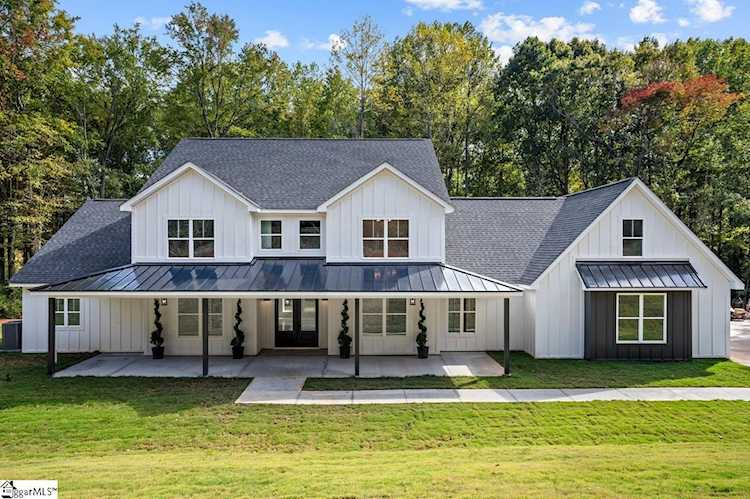 1502A Groce Meadow Road Taylors, SC 29687