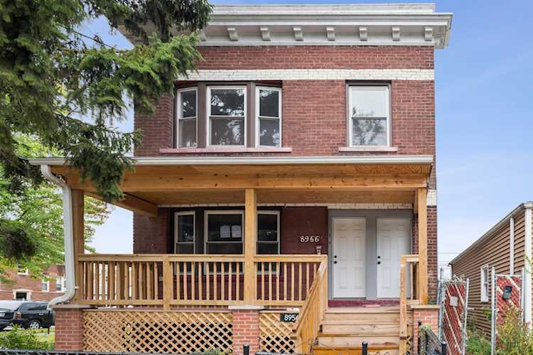8956 S Aberdeen St Chicago, IL 60620