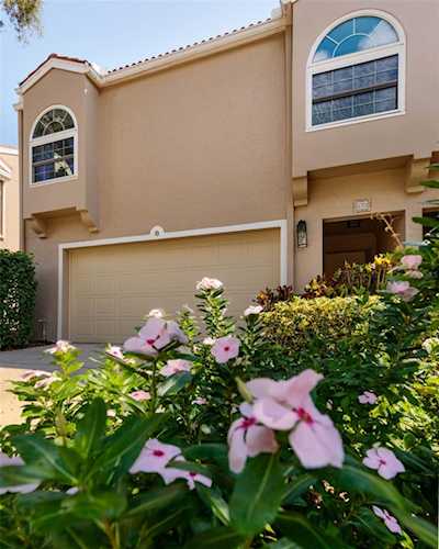 679 Malta Ct NE St. Petersburg, FL 33703