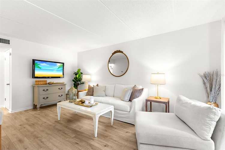 8911 Blind Pass Rd #122 St. Pete Beach, FL 33706