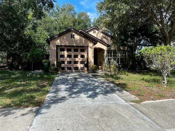 1067 N Jefferson Ave Sarasota, FL 34237