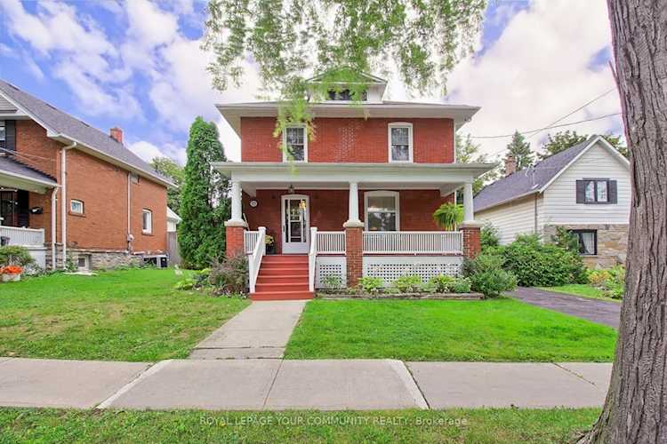 75 Roseview Ave Richmond Hill, ON L4C 1C1