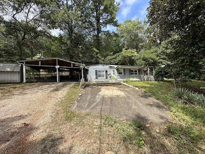 2915 Lightfoot Mill Rd Chattanooga, TN 37406