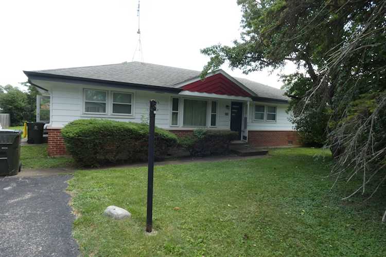 PHOTOS & DETAILS: 273 N Hemlock Ave, Wood Dale, IL 60191 For Sale - MLS #11883294 - Photos, Virtual Tour, School Info - Real Estate Listing Info Photo 1