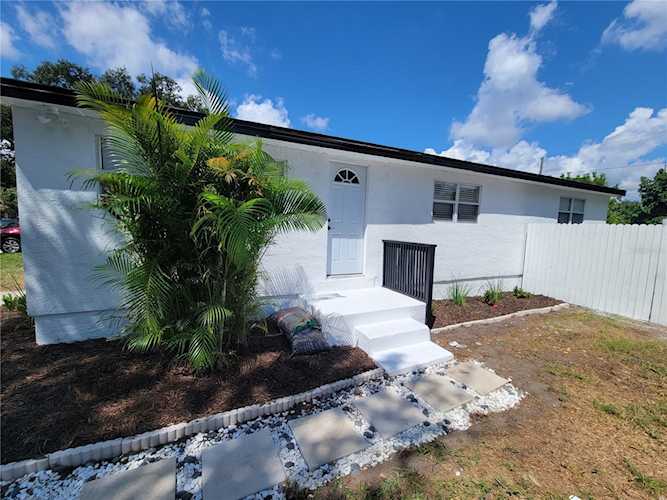 3611 3rd Ave S St. Petersburg, FL 33711