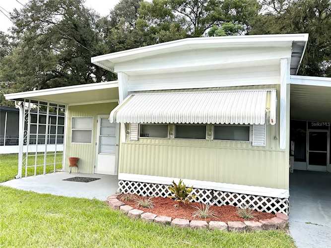 38972 Stapley CIRCLE Zephyrhills, FL 33540
