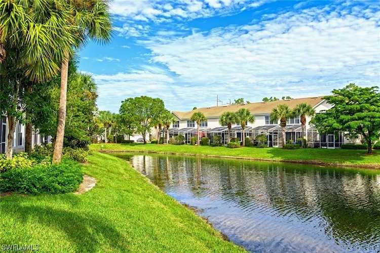 1440 Tiffany Ln #2806 Naples, FL 34105