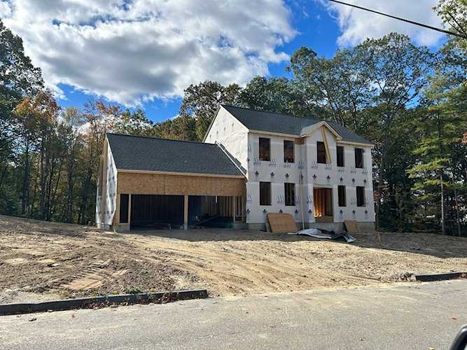 lot 4 Wildflower Leominster, MA 01453