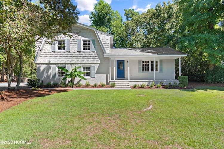 509 Porters Neck Rd Wilmington, NC 28411