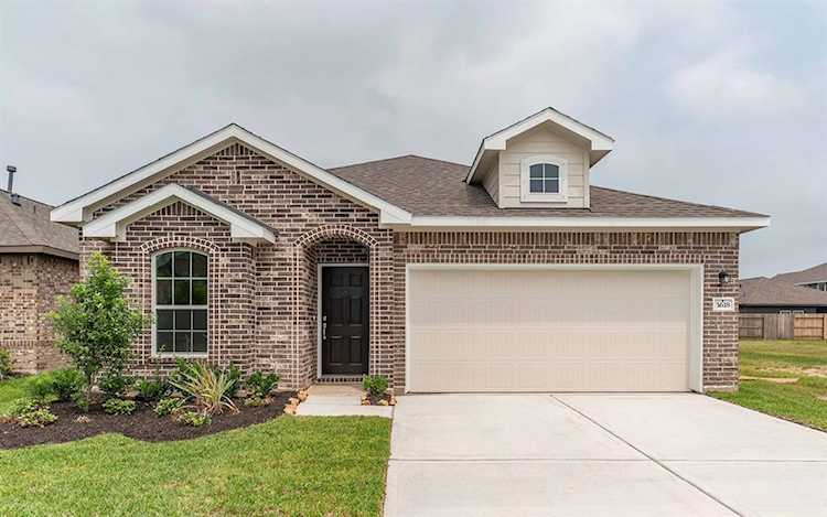 3618 Prairie Rose Trl Angleton, TX 77515