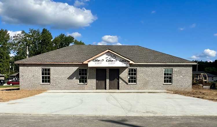 220 Kerr Way Portland, TN 37148
