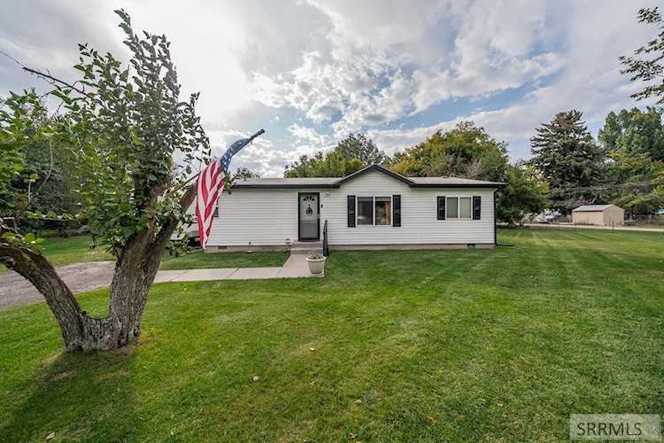 691 N 4152 E Rigby, ID 83442