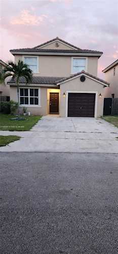 1889 SE 15th St Homestead, FL 33035