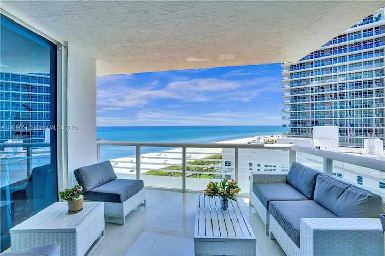 3801 Collins Ave #1003 Miami Beach, FL 33140